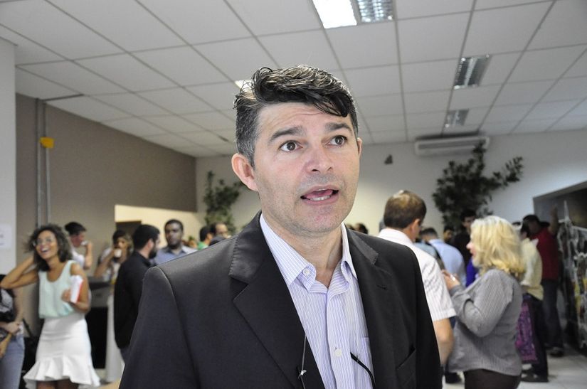 Medeiros pode trocar novamente de partido; a bola da vez é o PRTB