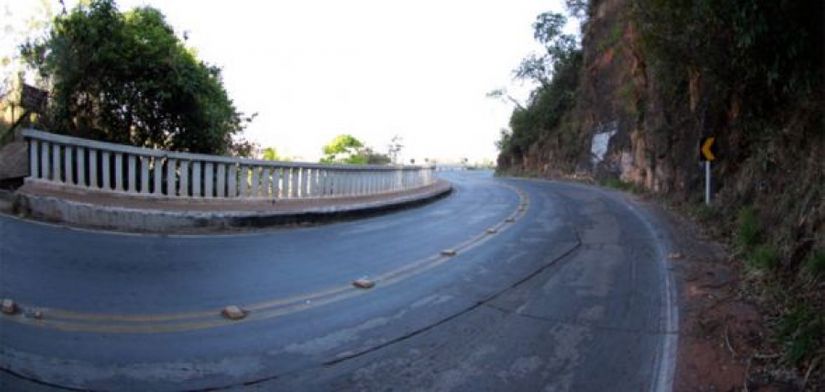 Vereadores tentam mudar nome do “Portão do Inferno” para “Portão do Paraíso” 