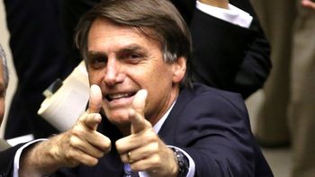 Que o deputado vem, vem. Lançar candidato, nem pensar