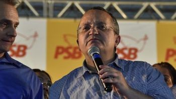 Na capital, Taques pede votos para Wilson e ataca “aventureiros”