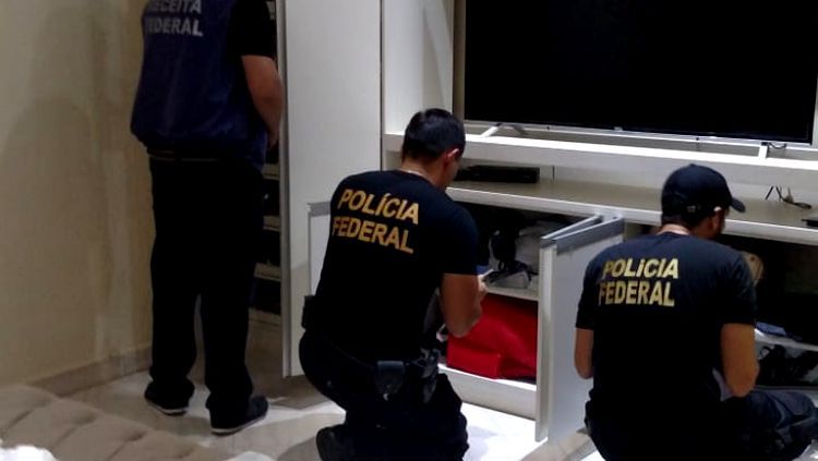 PF deflagra operação contra crime organizado e cumpre 72 mandados em 3 estados