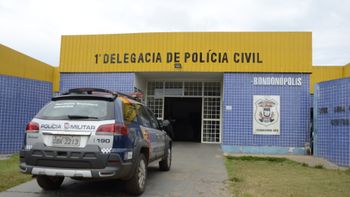 Por pouco mulher não é atingida por mais de cinco tiros em Rondonópolis 