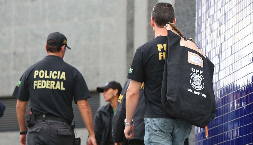 36ª fase tem como alvo dois operadores financeiros