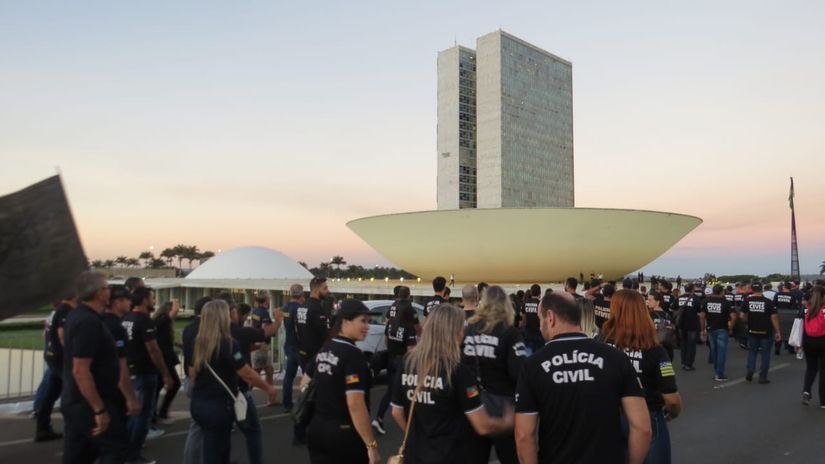 Investigadores da PJC de Mato Grosso protestam contra a reforma da previdência
