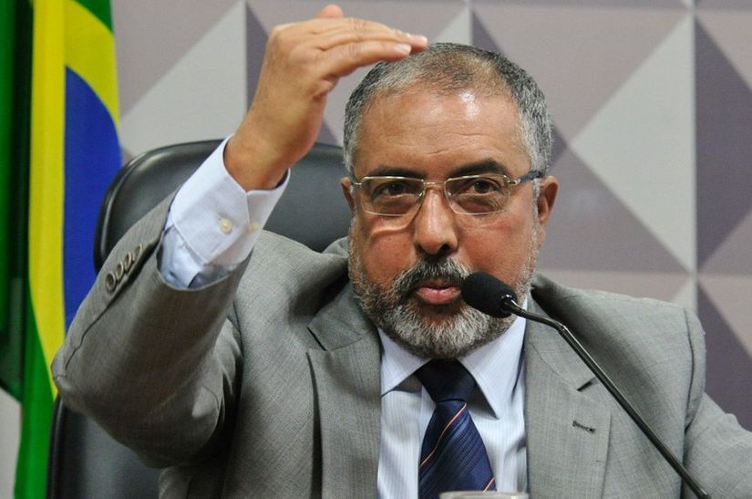 PEC muda regras para concursos públicos