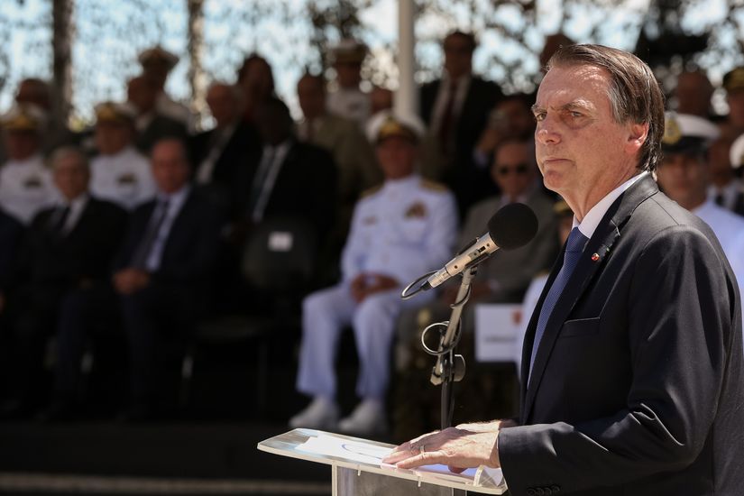 Bolsonaro tem reuniões com ex-secretário do Tesouro e empresários