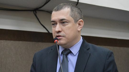 Oposição exige fim de contrato e devolução de R$ 73 mil em Cuiabá