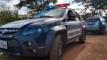 Bandidos invadem delegacia, roubam armar de cofre e menores são apreendidos 