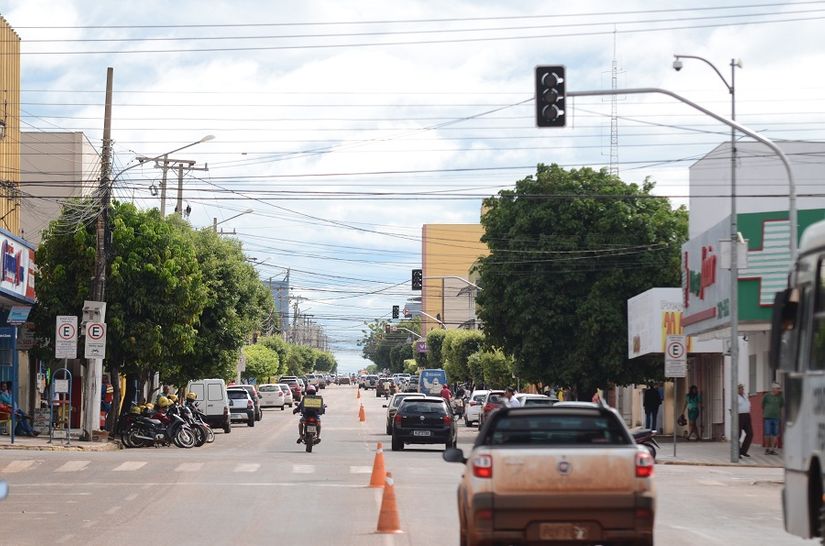 Setrat esclarece instalação de novos aparelhos e prevê solução de “apagão” no centro