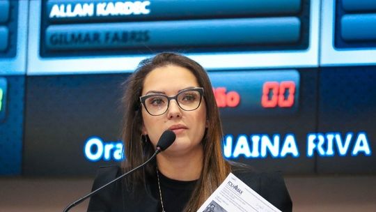 Janaína vê retrocesso em perda de emendas