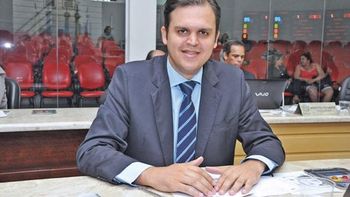 Vereador adere a discurso do cacique contra o agronegócio