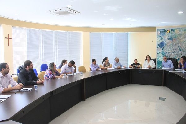 Prefeitura faz reunião preparatória para Mutirão na região Salmen 