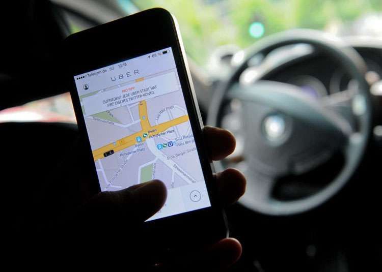 Projeto que regulamenta Uber é aprovado com modificações