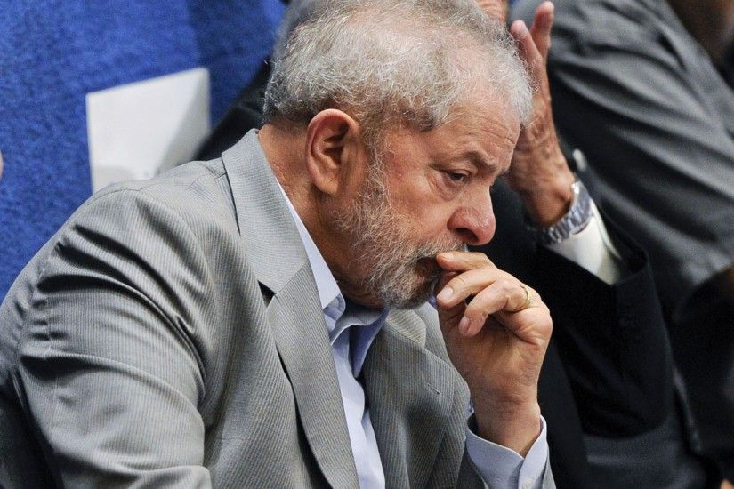 Condenado, ex-presidente protagoniza em duas novelas