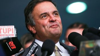 Com ajuda de mato-grossenses, Aécio escapa da degola no Senado
