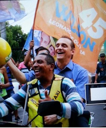 Wilson corre atrás de votos e tenta emplacar no segundo turno