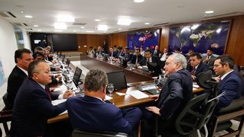 Presidente Temer e ministros recebem comitiva de Mato Grosso para tratar da BR 242