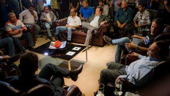 Sindicalistas chegam a acordo com governo sobre perdas salariais