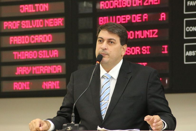 Fábio Cardoso defende diálogo entre Estado e a Santa Casa para que os atendimentos sejam retomados