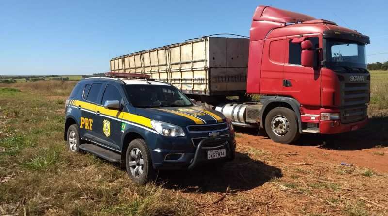 PRF recupera carreta roubada em menos de 12h após registro do crime