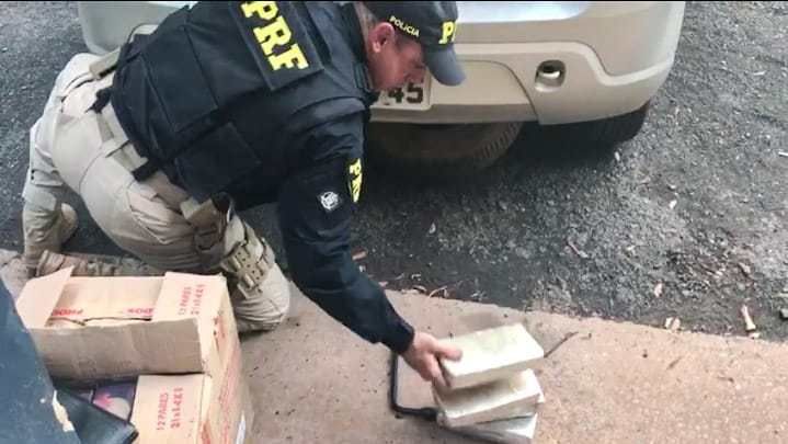 5 Kg de cocaína são apreendidos pela PRF no Trevo do Lagarto