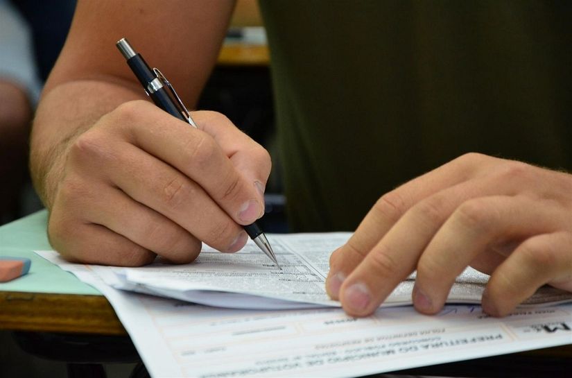 Conselho Regional de Odontologia abre concurso com salários de até R$ 2.4 mil