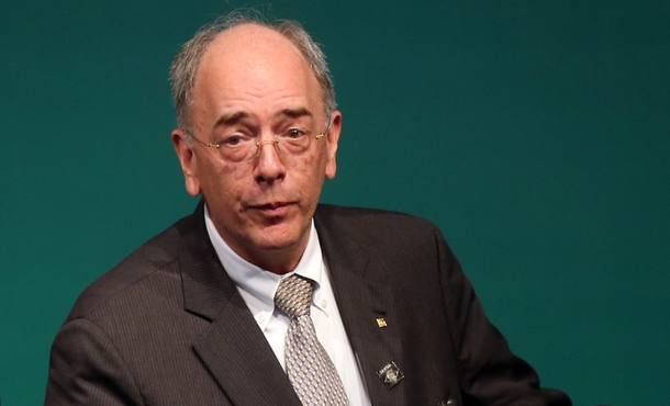 Parente negocia com petroleiros para evitar outra greve