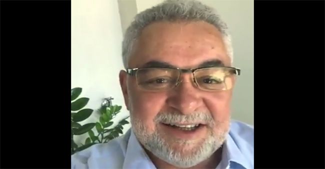 Percival "mete a cara" por conta e risco para rebater boatos
