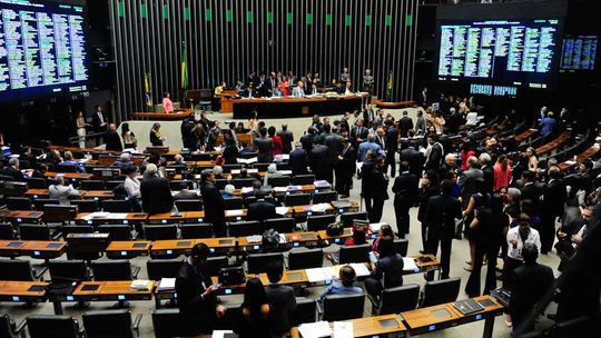 Regra para votação de vetos presidenciais pelo Congresso pode mudar