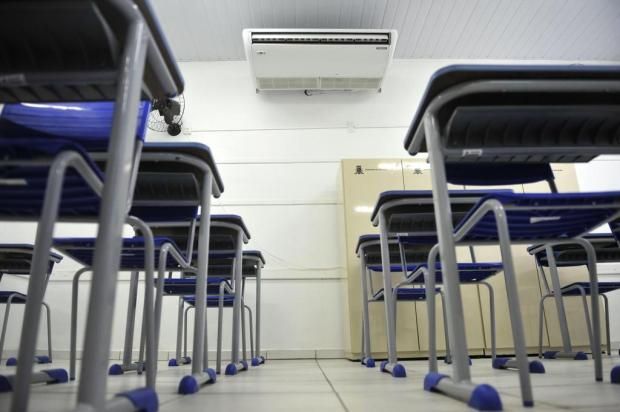 Escolas estaduais recebem aparelhos de ar-condicionado nesta quarta (12)