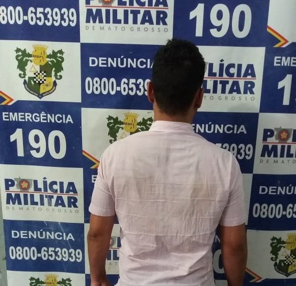 Homem é preso após espancar esposa e sogra dentro de casa em MT 