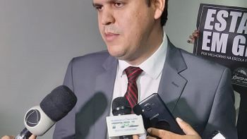Thiago Silva pede ao governo que reveja corte do ponto de professores grevistas