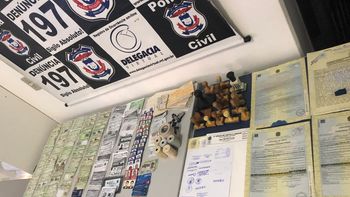 Polícia fecha laboratório de falsificação de documentos durante operação