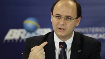 Para ver Enem, tem que mudar segurança das provas, diz ministro
