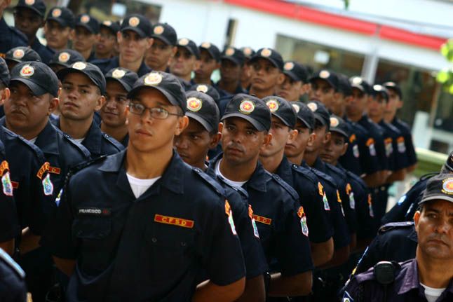 Projeto obriga Estados a rever regimentos da Polícia Militar e Bombeiros