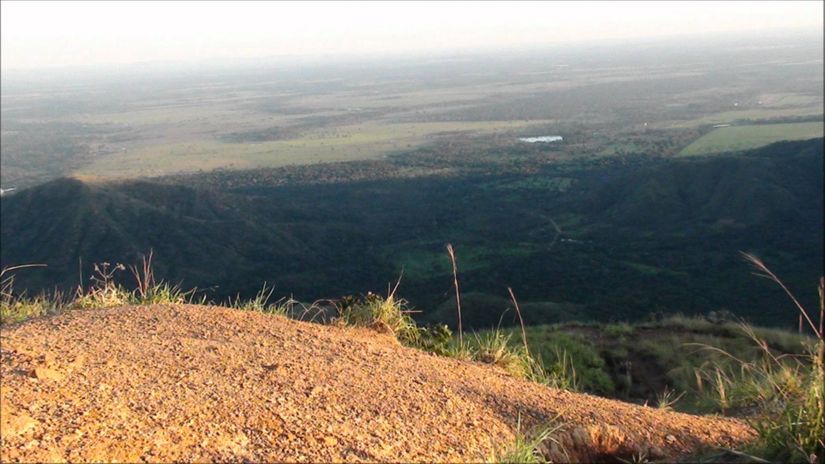 PM impede mulher de se jogar de ponto turístico de Chapada