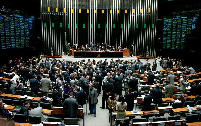 PEC 241 é prioridade do governo nesta semana na Câmara 