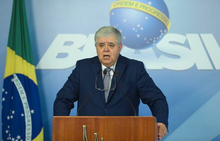Marun pede retorno ao trabalho e diz que PF já pediu prisões