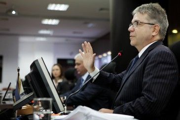 Prefeita de VG não pode aumentar despesa com pessoal no final do mandato