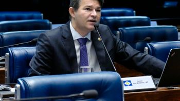 Medeiros critica de intermediação da Caixa em convênios com municípios
