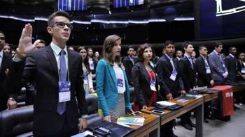Estudante de Pontes e Lacerda representará MT no Programa Parlamento Jovem
