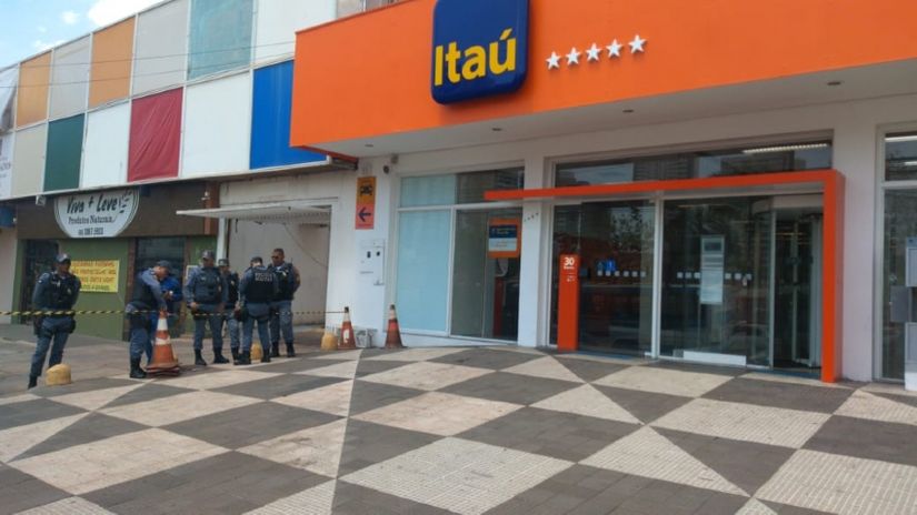 Empresário baleado na porta de banco em tentativa de roubo não resiste e morre no hospital 