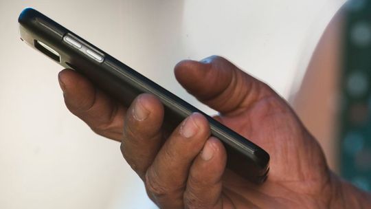 Celulares irregulares serão bloqueados a partir de hoje em 10 estados
