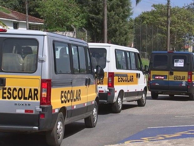 Contran suspende exigência de cadeirinhas em veículos escolares