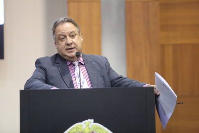 Deputado Romoaldo tem pressão arterial elevada e é levado para o Hospital
