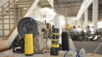 Parceria com Ampa possibilita a reeducandos qualificação em costura industrial