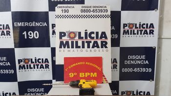PM impede furto em distribuidora e prende três suspeitos em matagal 