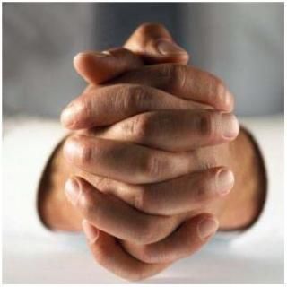 50% dos brasileiros são católicos, 31%, evangélicos e 10% não têm religião, diz Datafolha