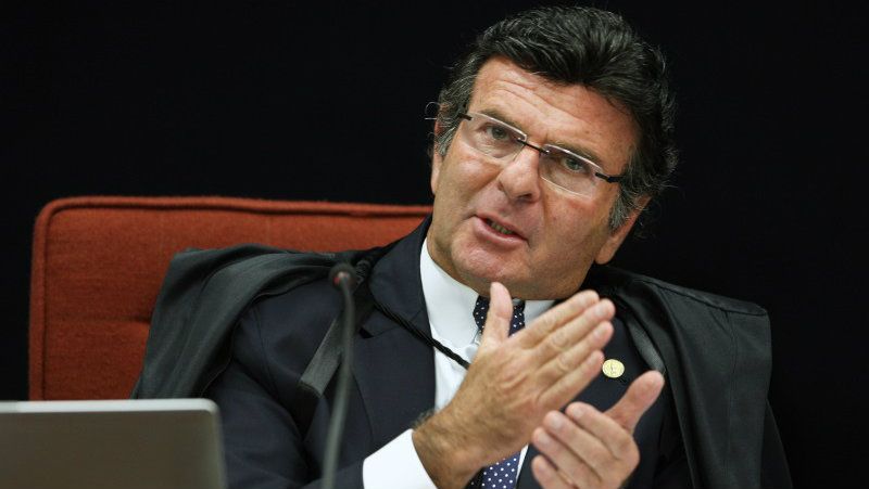 Luiz Fux toma posse hoje na presidência do TSE