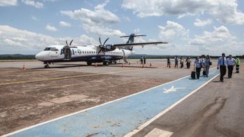 Governador reúne com Secretaria de Aviação Civil para debater concessão de aeroportos 